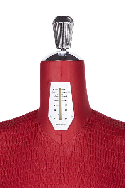 712