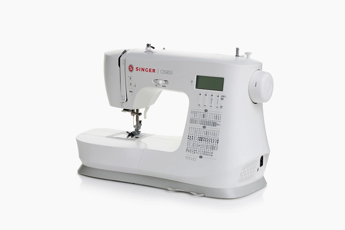 200 siūlių ir LCD ekranas
